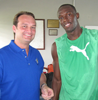 Jörn Follmer mit Sprint-Superstar Usain Bolt - WR und 'TripleTriple' Goldmedaillengewinner 2008, 2012, 2016 ; beim Training in Kingston