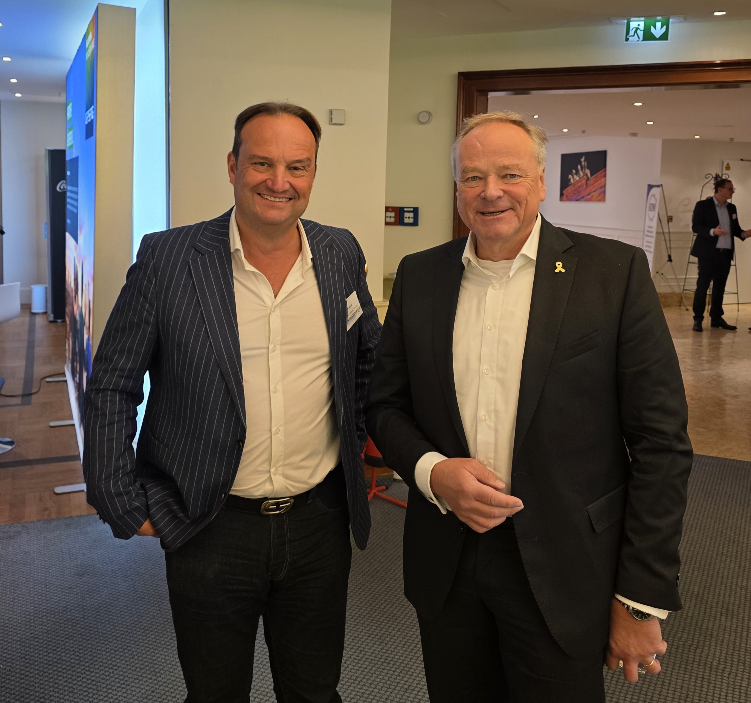 Jörn Follmer mit Dirk Niebel